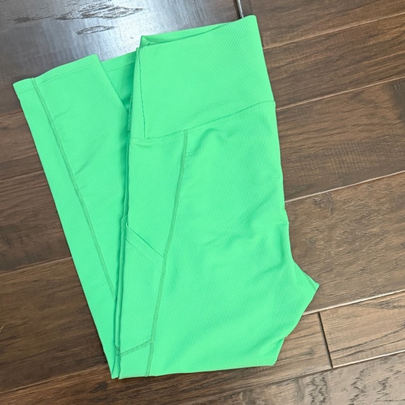 Beach Riot leggings Neon Green ribbed - Picture 7 of 7